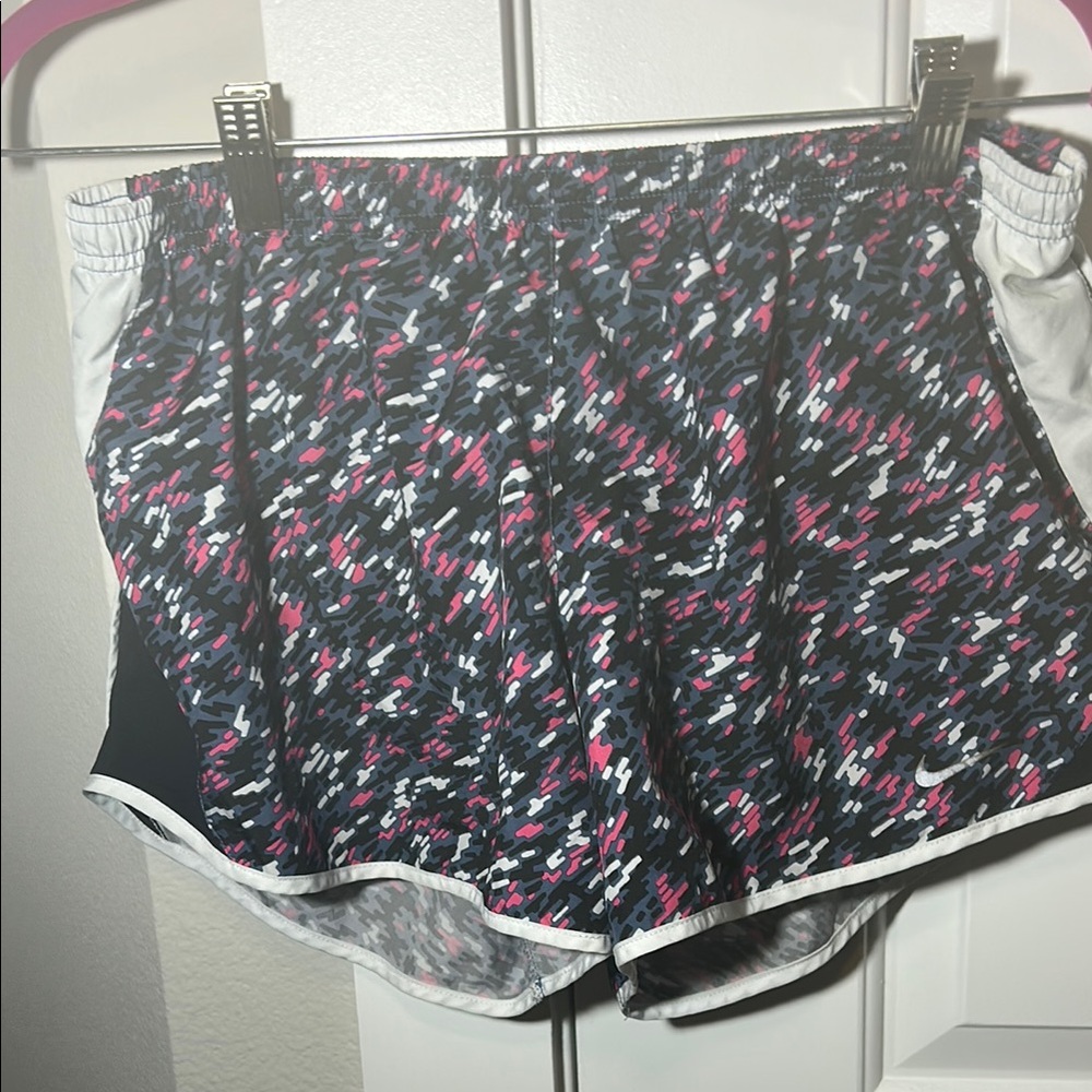Nike Women's Athletic Shorts - Multicolor Pattern